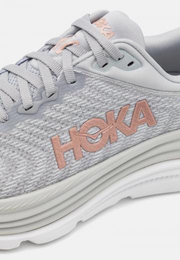 Беговые кроссовки