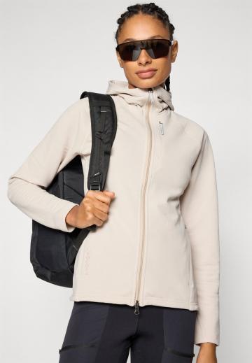 Спортивная толстовка