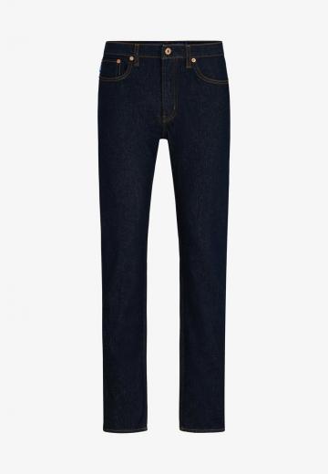 Узкие джинсы