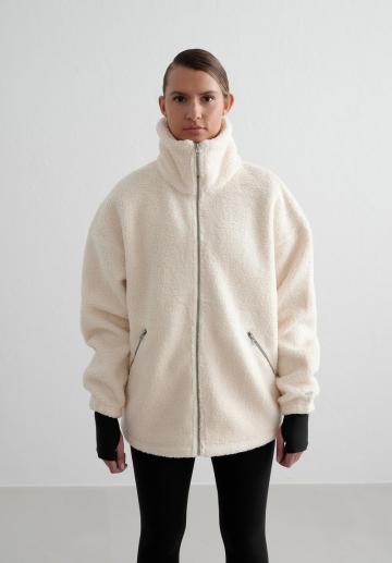 Спортивная куртка