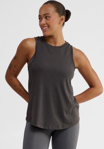 Спортивный топ