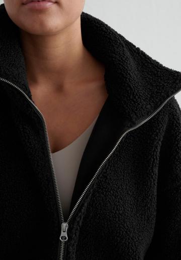 Флисовая куртка