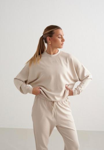 Спортивная толстовка