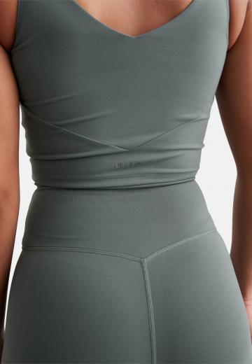 Спортивный бюстгальтер