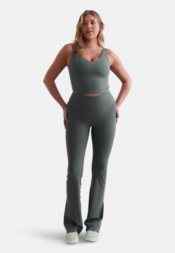 Спортивный бюстгальтер