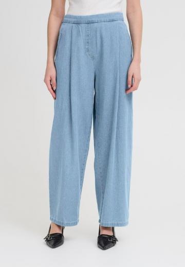 Свободные джинсы