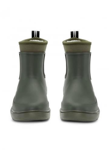 Резиновые сапоги