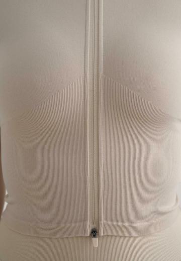 Спортивная толстовка