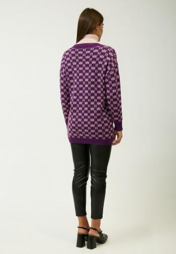 Жаккардовая вязаная кофта