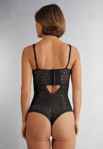 Кружевное боди