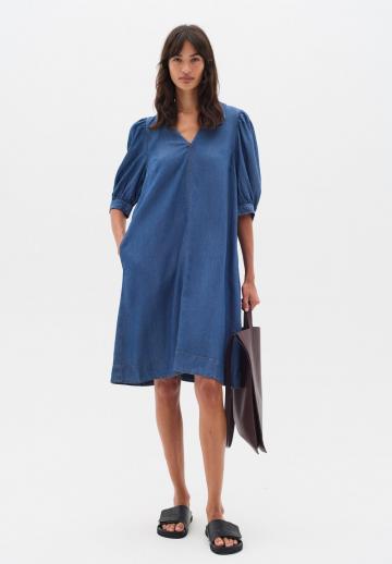 Джинсовое платье