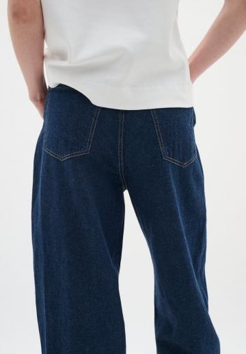 Свободные джинсы