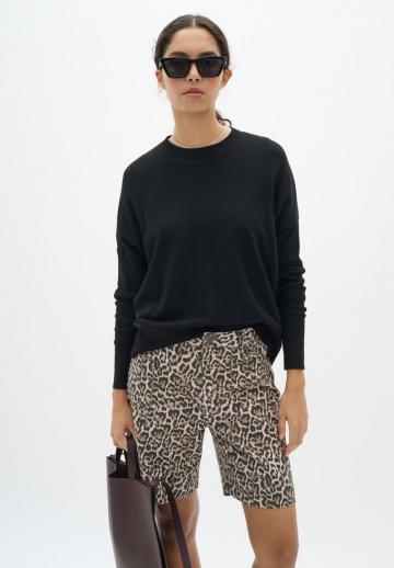 Джинсовые шорты