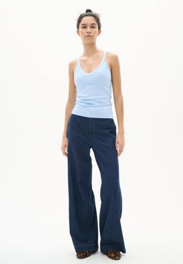 Топ на бретельках