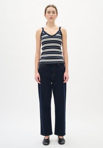 Топ на бретельках