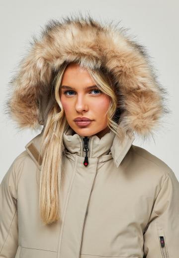 Зимняя куртка