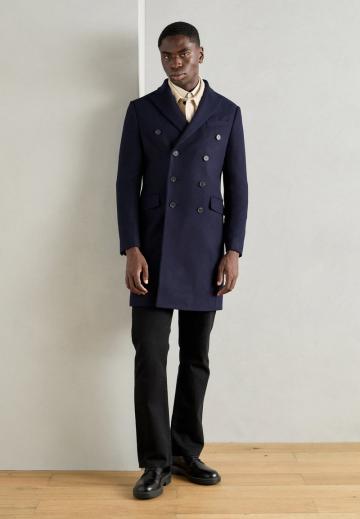 Шерстяное пальто