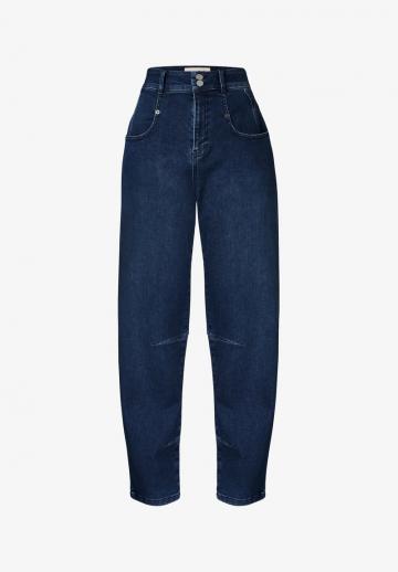 Свободные джинсы