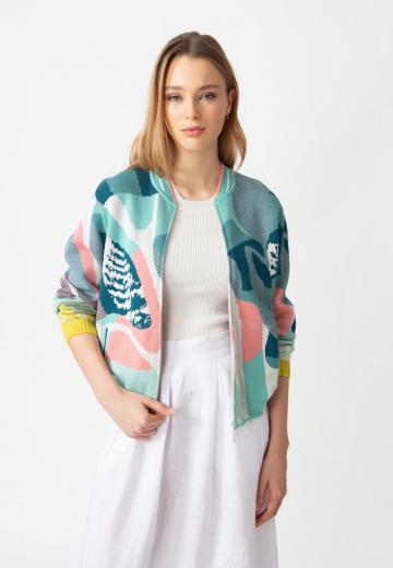 Жаккардовая вязаная кофта