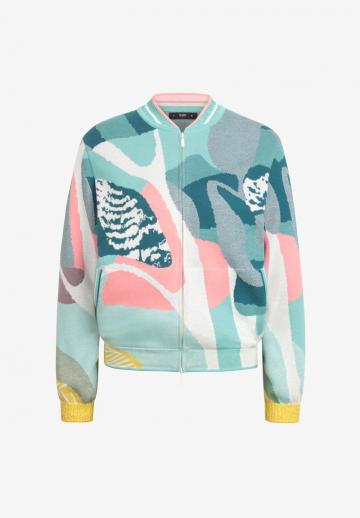 Жаккардовая вязаная кофта