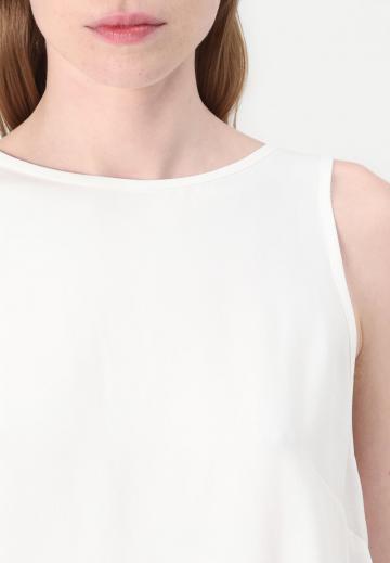 Блузка без рукавов