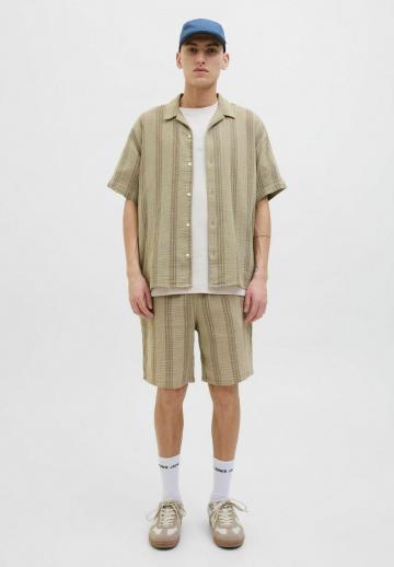 Рубашка с коротким рукавом