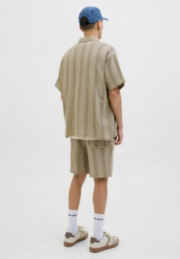 Рубашка с коротким рукавом