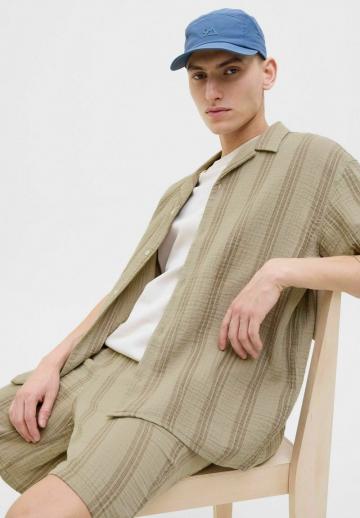 Рубашка с коротким рукавом