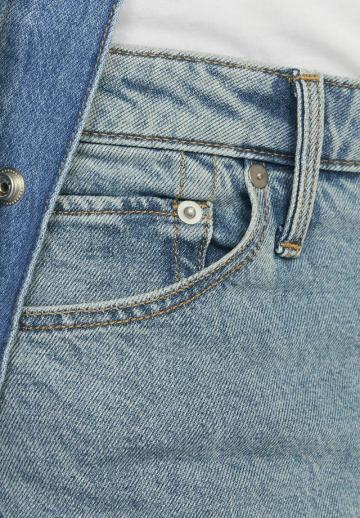 Узкие джинсы