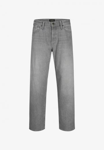 Свободные джинсы