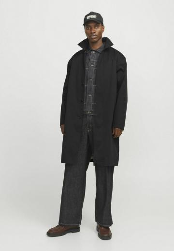 Шерстяное пальто