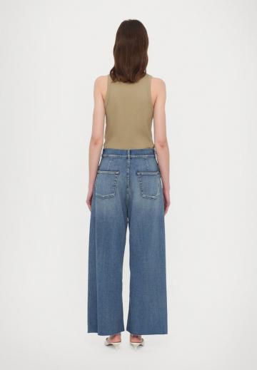 Джинсы бойфренда