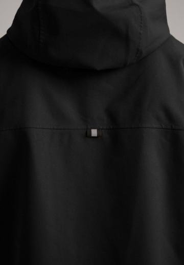 Куртка-дождевик