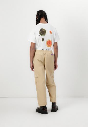 Брюки с накладными карманами