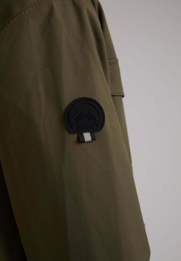 Куртка-дождевик