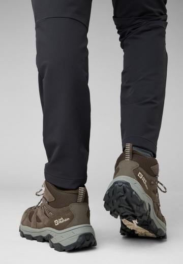 Походные ботинки