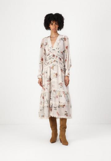 Летнее платье