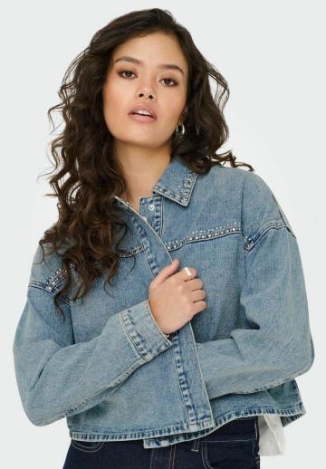 Джинсовая куртка