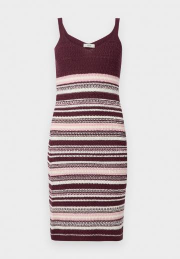 Пляжное платье