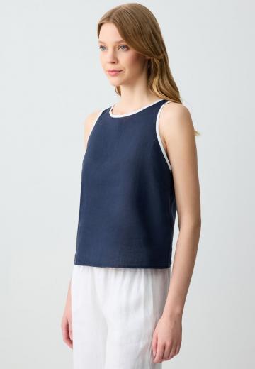 Блузка без рукавов