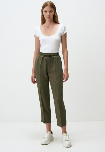 Спортивные штаны