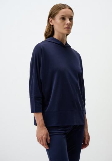 Пуловер с капюшоном