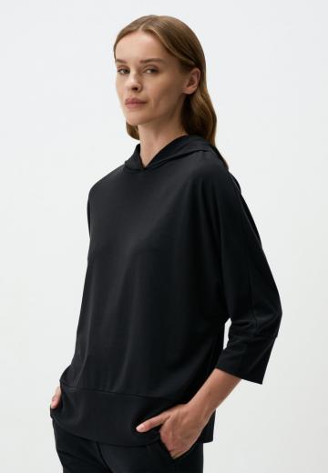 Пуловер с капюшоном