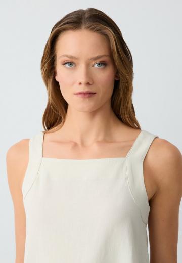 Блузка без рукавов