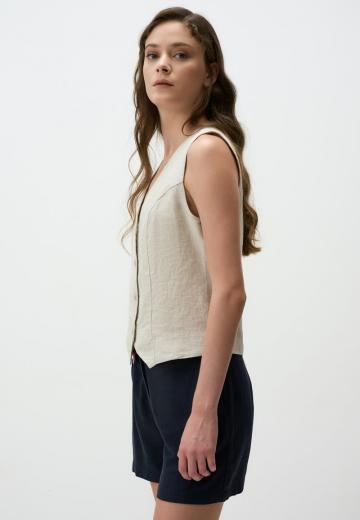 Джинсовая жилетка