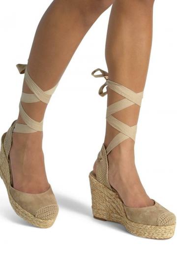 Туфли на шнуровке