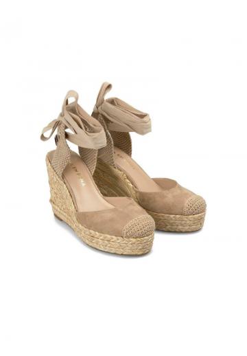 Туфли на шнуровке