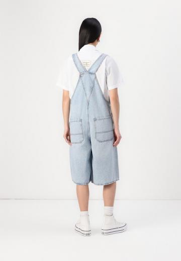 Джинсовый комбинезон