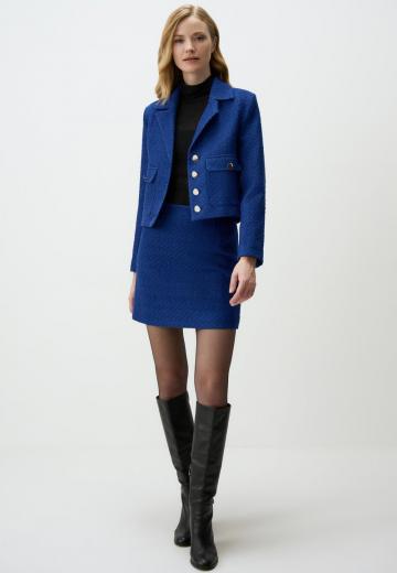 Короткий блейзер