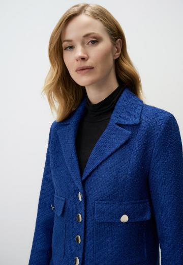 Короткий блейзер